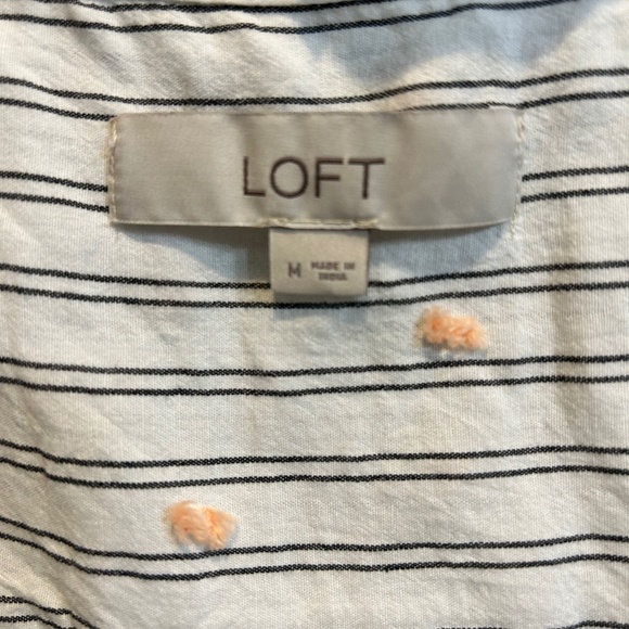 Loft women’s button down - Picture 1 of 2